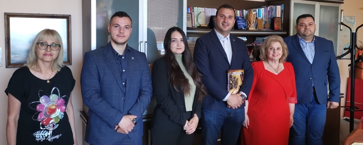 НПСС със специална грамота за Лилия Христова от община Варна